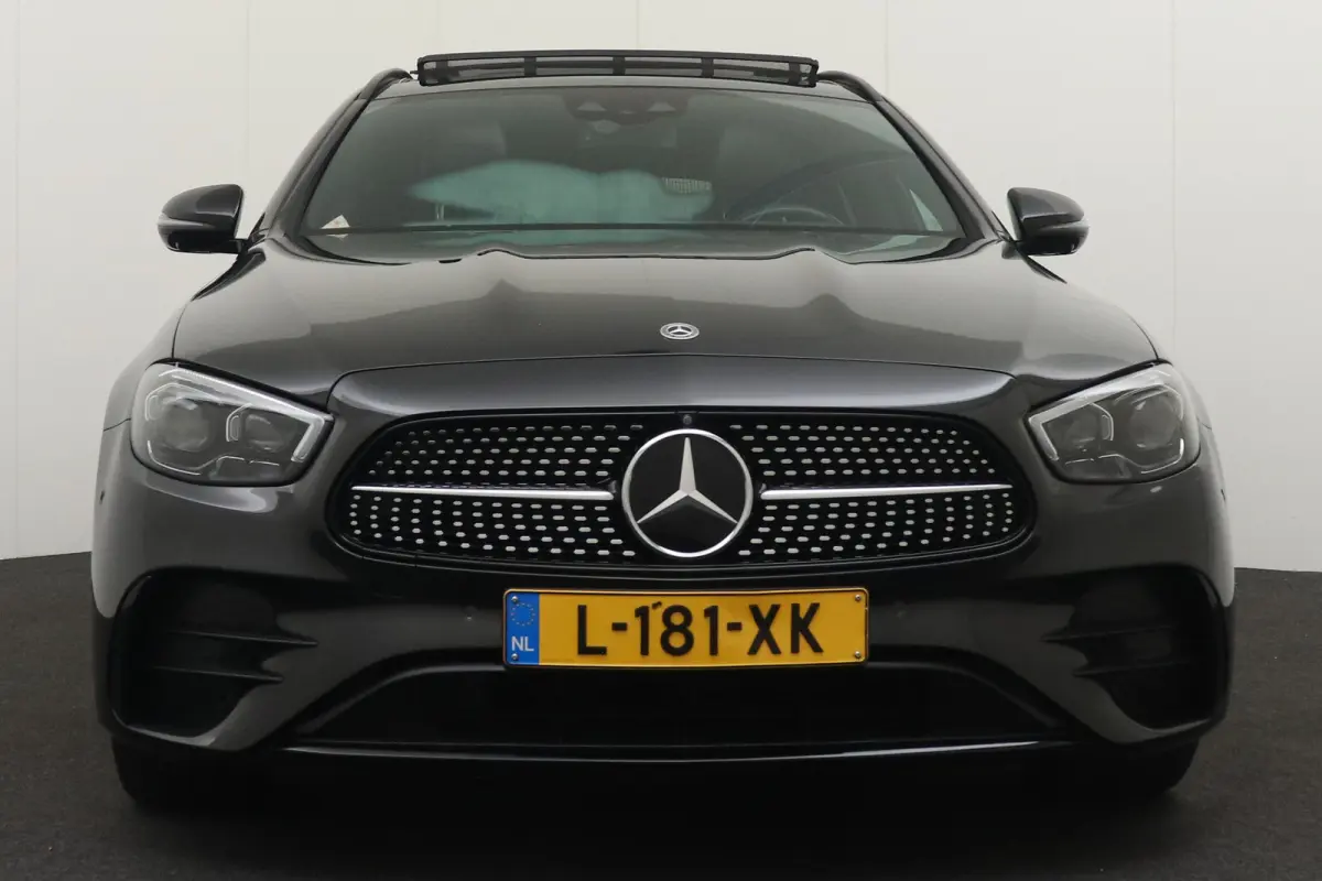 300e AMG Pano-Dak Burmester Vol-Leder LED