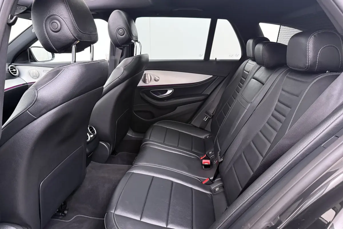 300e AMG Pano-Dak Burmester Vol-Leder LED