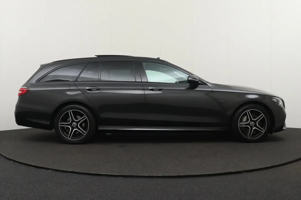 300e AMG Pano-Dak Burmester Vol-Leder LED