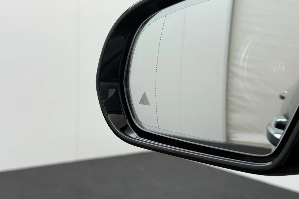 300e AMG Pano-Dak Burmester Vol-Leder LED