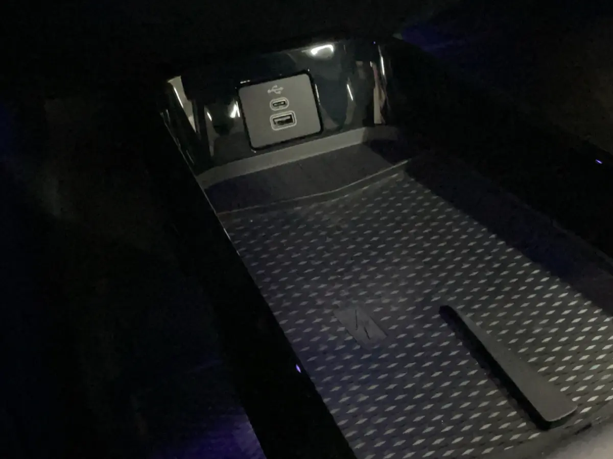 Extended Premium RWD 88 kWh | UNIEK! | Hoogglans zwarte delen | Pano | B&O | Blue Cruise mogelijk | 20'' GT velgen