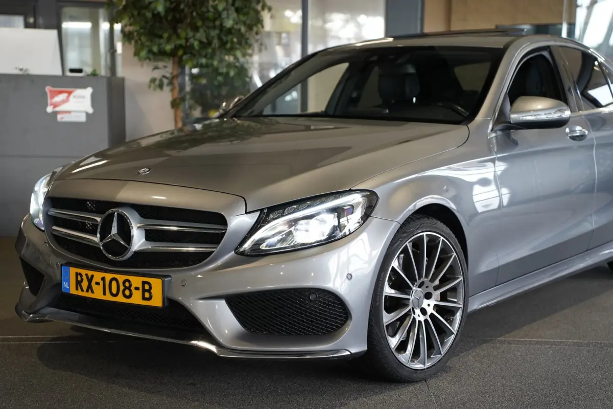 250 DCT AMG Dak Leder Burmester Xenon Navi Pdc Cruise