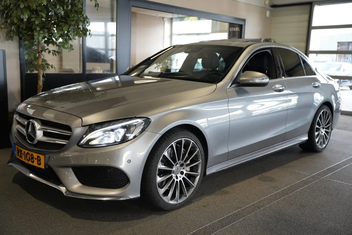 250 DCT AMG Dak Leder Burmester Xenon Navi Pdc Cruise