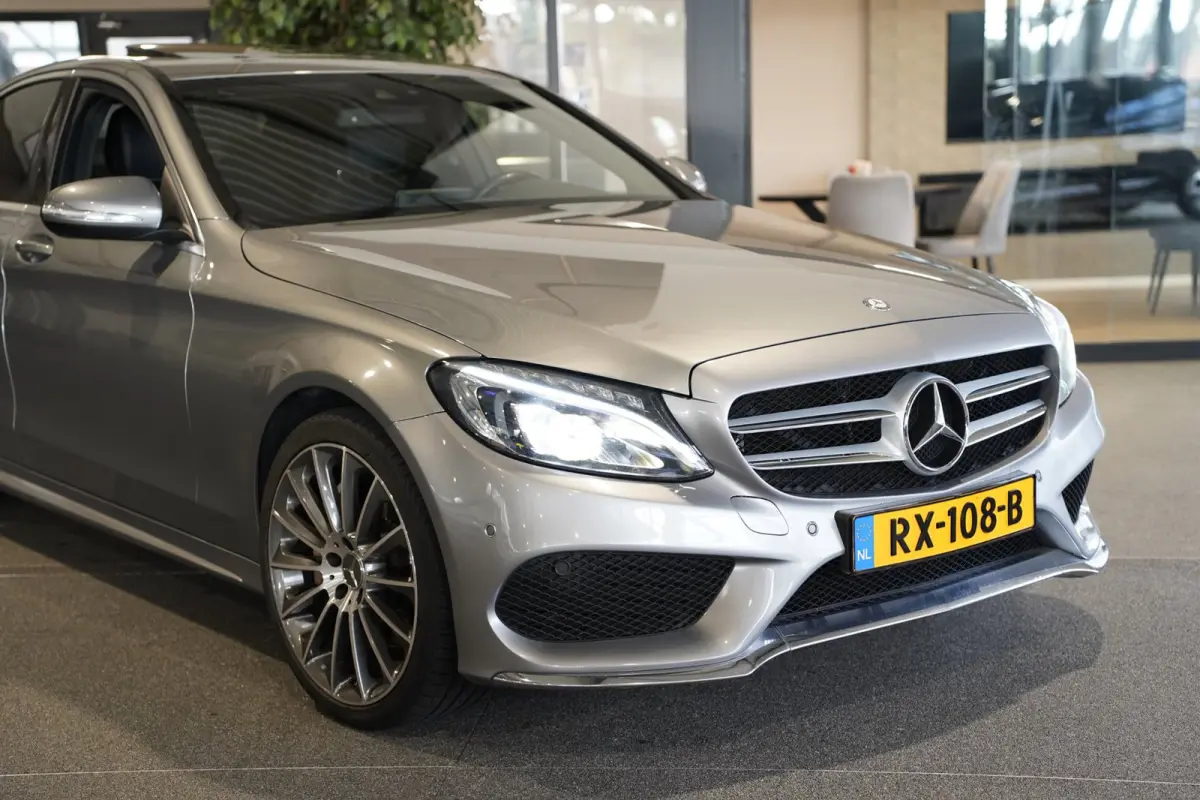250 DCT AMG Dak Leder Burmester Xenon Navi Pdc Cruise