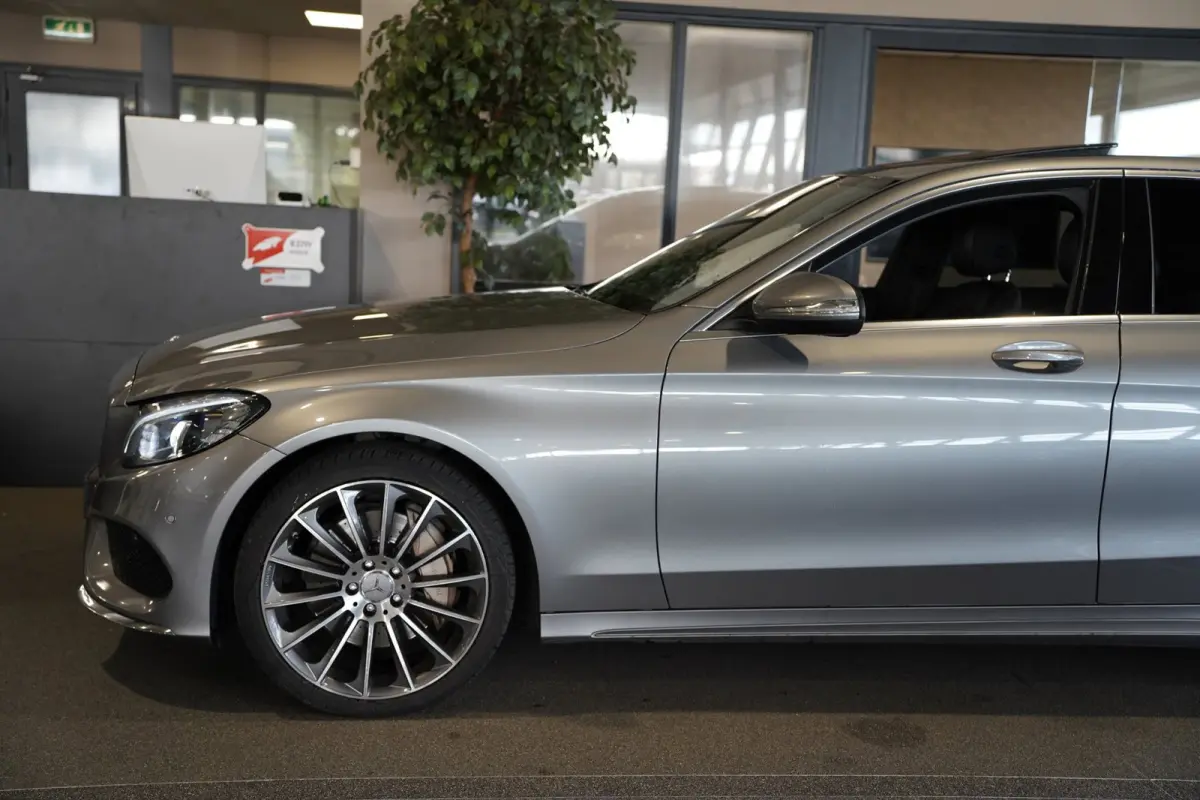 250 DCT AMG Dak Leder Burmester Xenon Navi Pdc Cruise