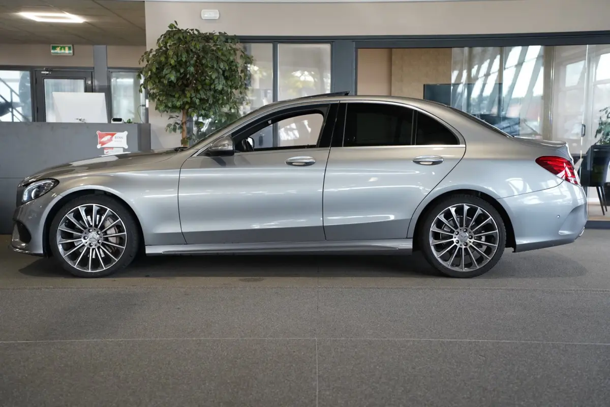 250 DCT AMG Dak Leder Burmester Xenon Navi Pdc Cruise