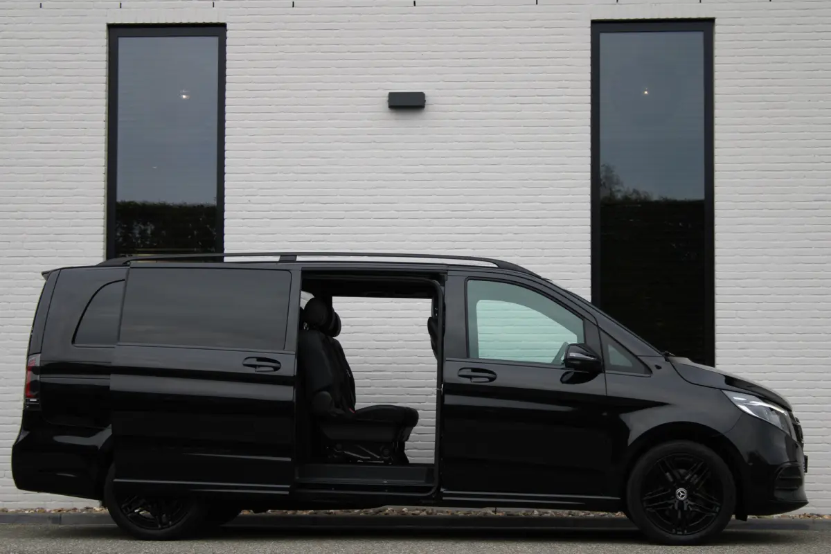 300d / XXL / AMG / DC / 4-Matic / Elec Stoelen / Stoel ventilatie / Burmester / NIEUWSTAAT