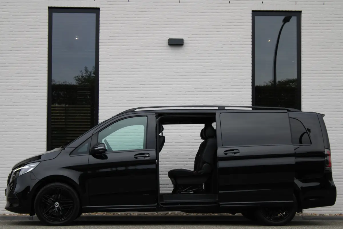 300d / XXL / AMG / DC / 4-Matic / Elec Stoelen / Stoel ventilatie / Burmester / NIEUWSTAAT