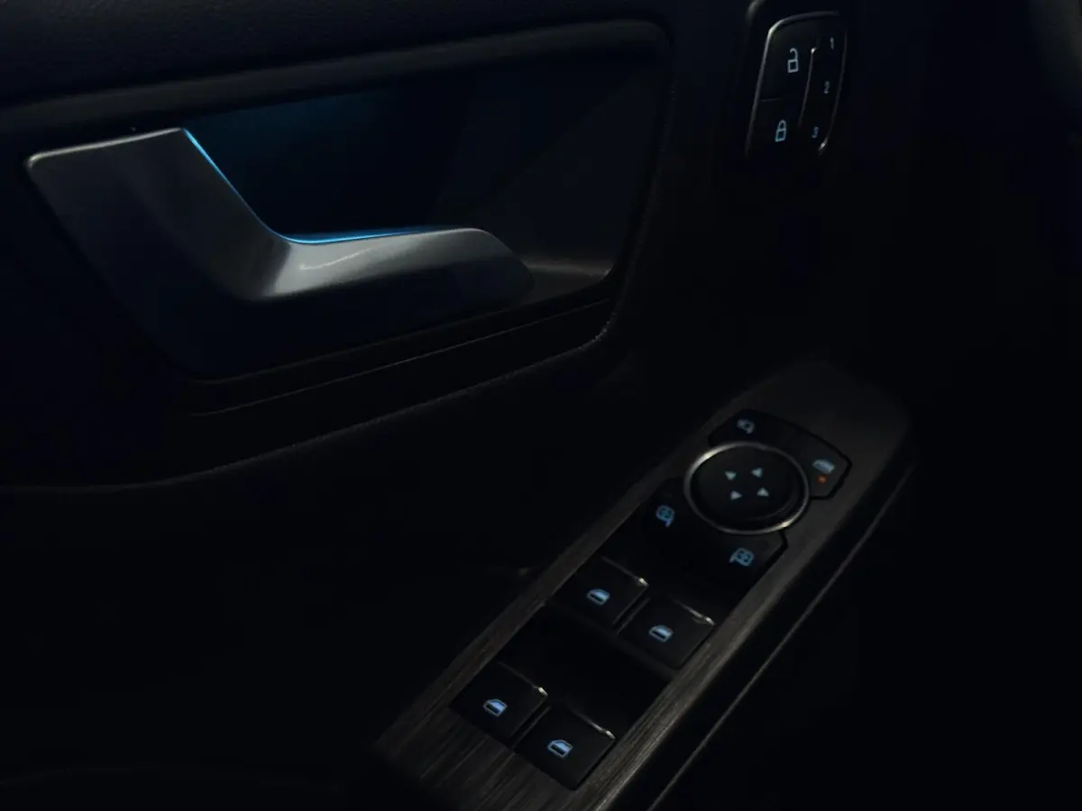 2.5 PHEV ST-Line X | TREKHAAK | WINTER PACK | DRIVER ASSISTENTS PACK | NAVI | B&O AUDIO | ELEKTRISCH VERSTELBARE VOORSTOELEN MET MEMORY