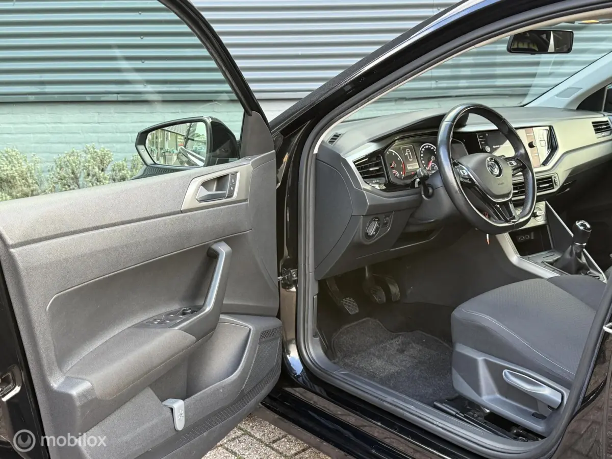 1.0 MPI Comfortline Business - Carplay - Cruise - Nap -