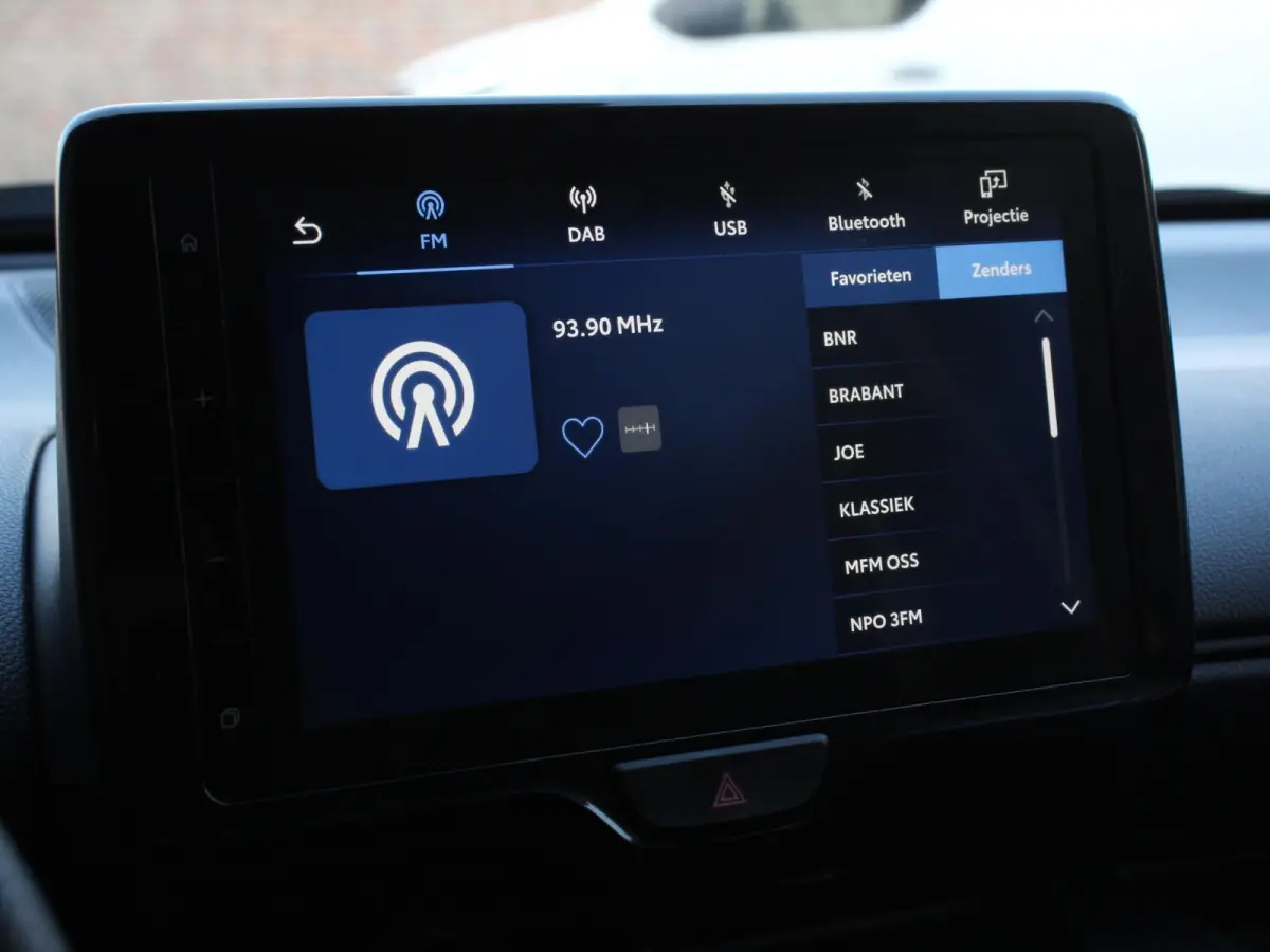 1.5 Automaat Prime-line Airco Adaptieve cruise control Achteruitrijcamera Lane assist Radio Navigatie Apple Carplay/Android auto