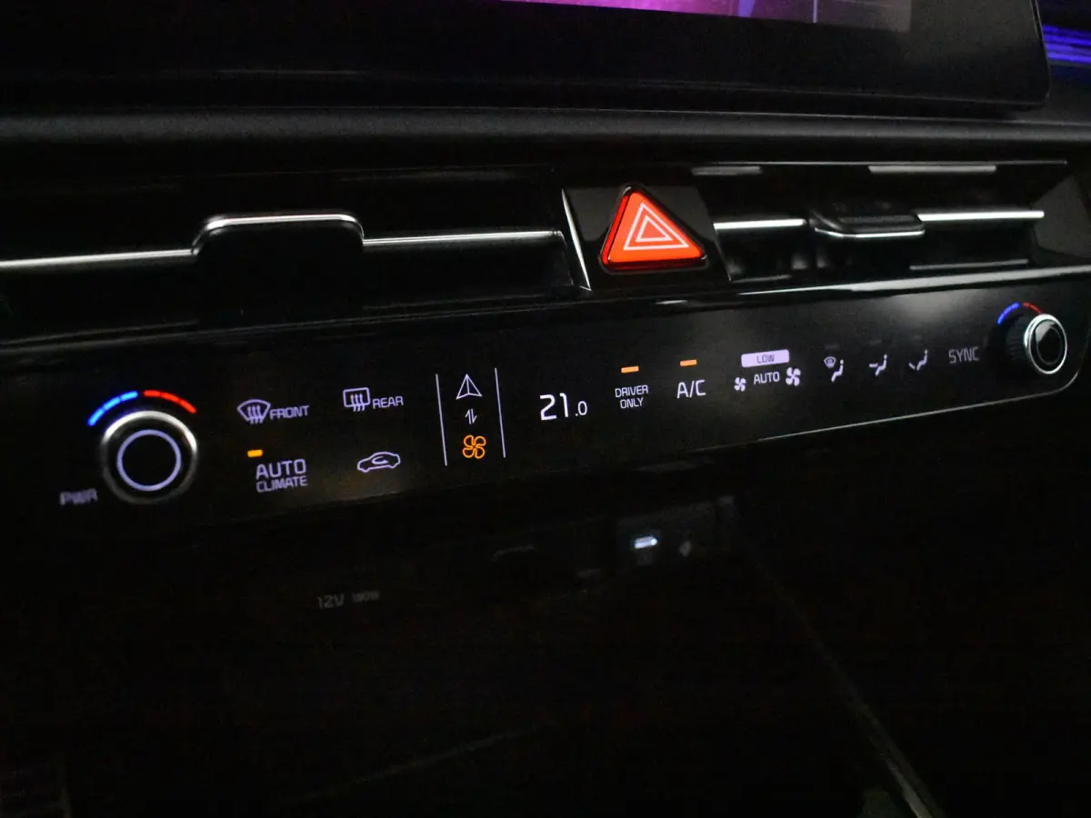 1.6 GDi Hybrid ExecutiveLine l Slechts 29dkm! l Leder l Schuifdak l Elekt. Stoel l Stoelverwarming l Camera l Stuurverwarming l
