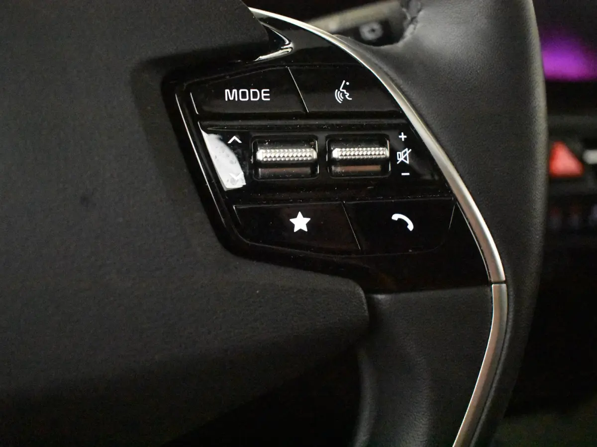 1.6 GDi Hybrid ExecutiveLine l Slechts 29dkm! l Leder l Schuifdak l Elekt. Stoel l Stoelverwarming l Camera l Stuurverwarming l