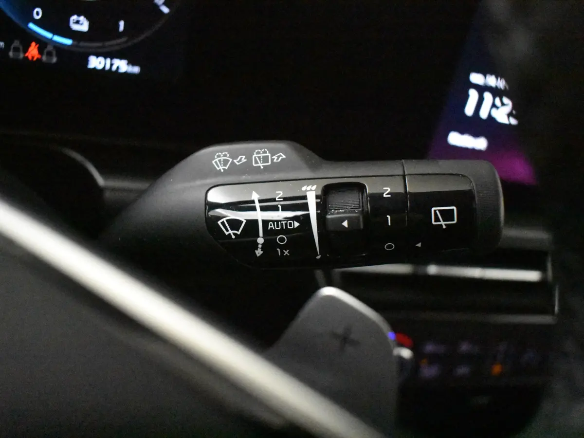 1.6 GDi Hybrid ExecutiveLine l Slechts 29dkm! l Leder l Schuifdak l Elekt. Stoel l Stoelverwarming l Camera l Stuurverwarming l