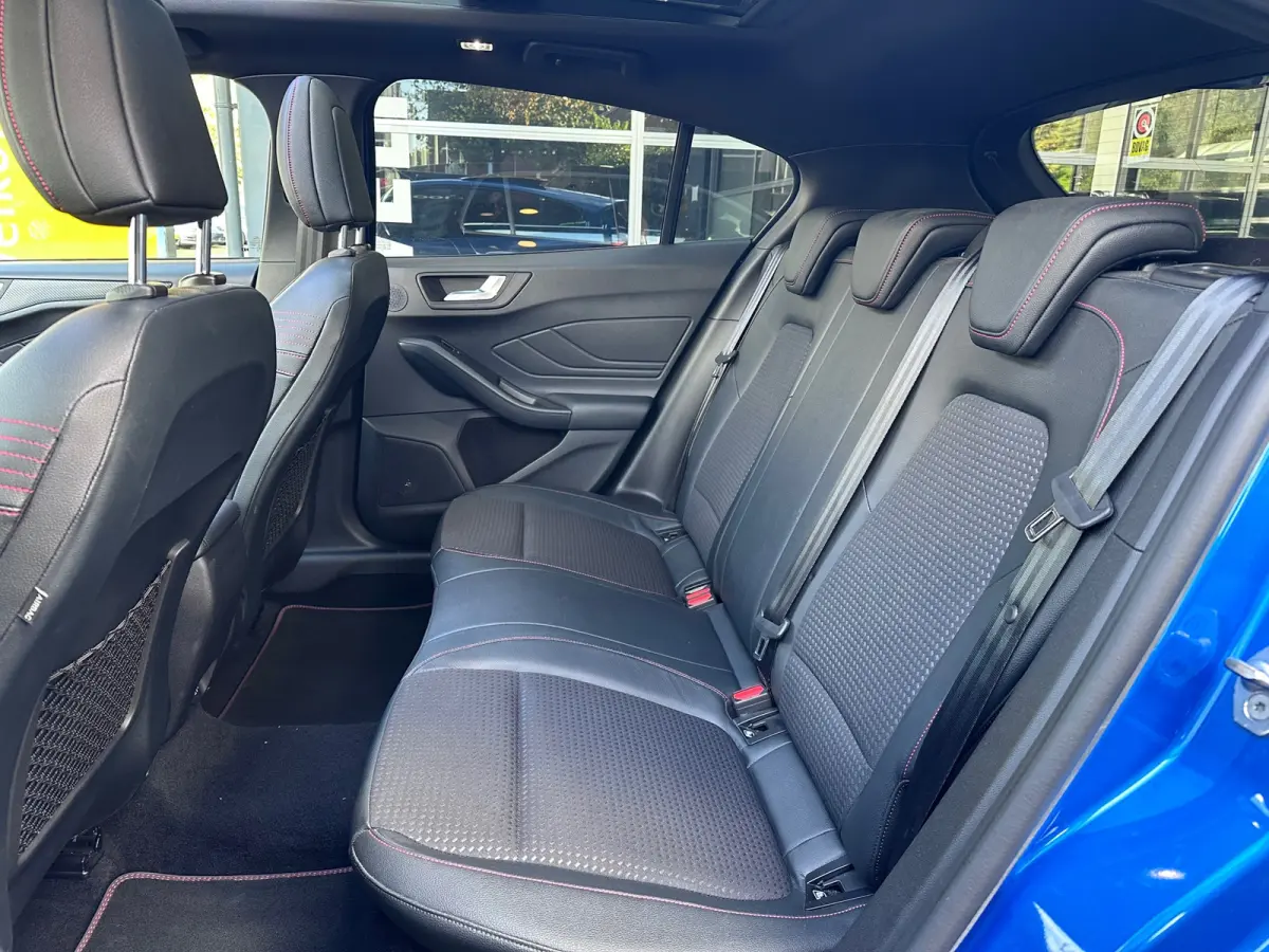 1.0 EcoBoost ST Line Business B&O / ACC / PANO / LANE / ORG NL