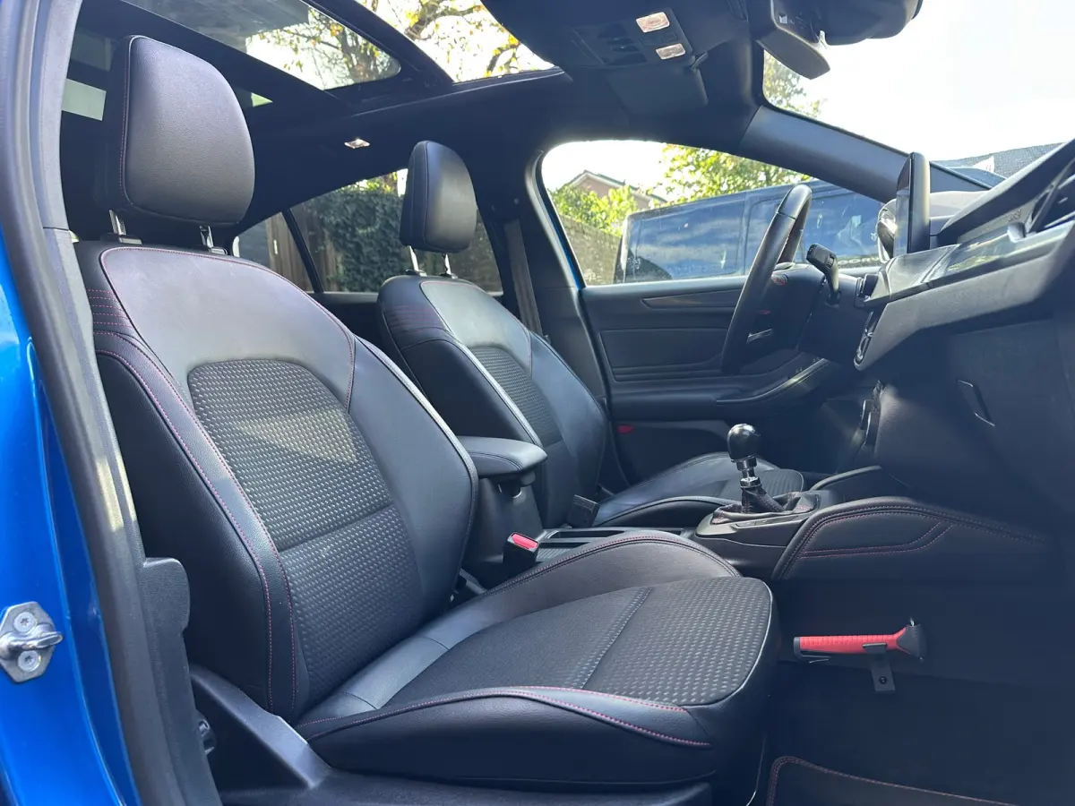 1.0 EcoBoost ST Line Business B&O / ACC / PANO / LANE / ORG NL