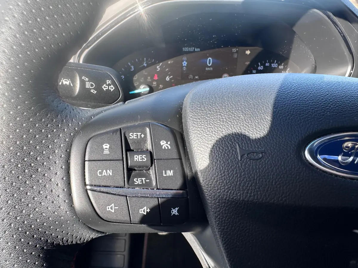 1.0 EcoBoost ST Line Business B&O / ACC / PANO / LANE / ORG NL