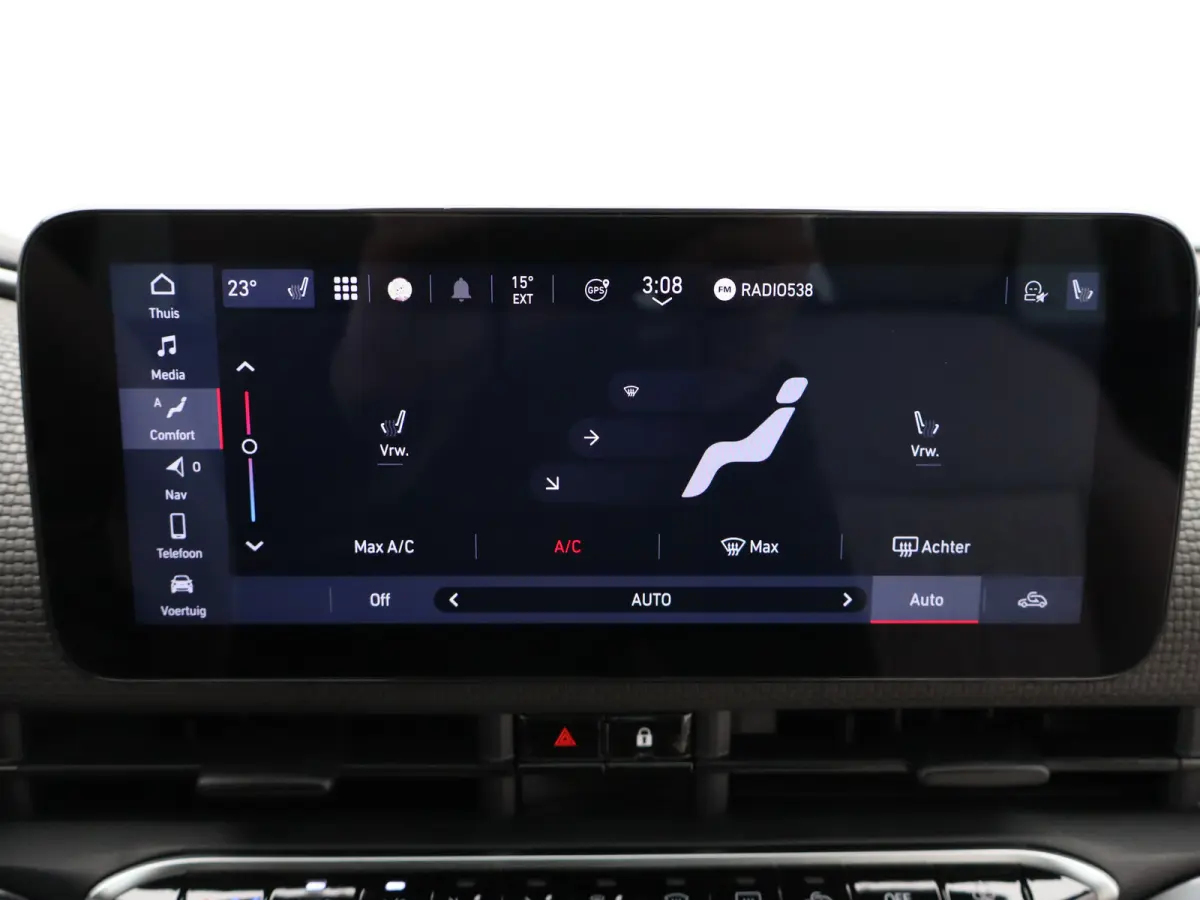 La Prima By Bocelli 42 kWh SOH 95% | Carplay | Panoramadak | Camera | Dodehoekbewaking | PDC V+A | Stoelverwarming | Keyless | 17" Lichtmetalen Velgen