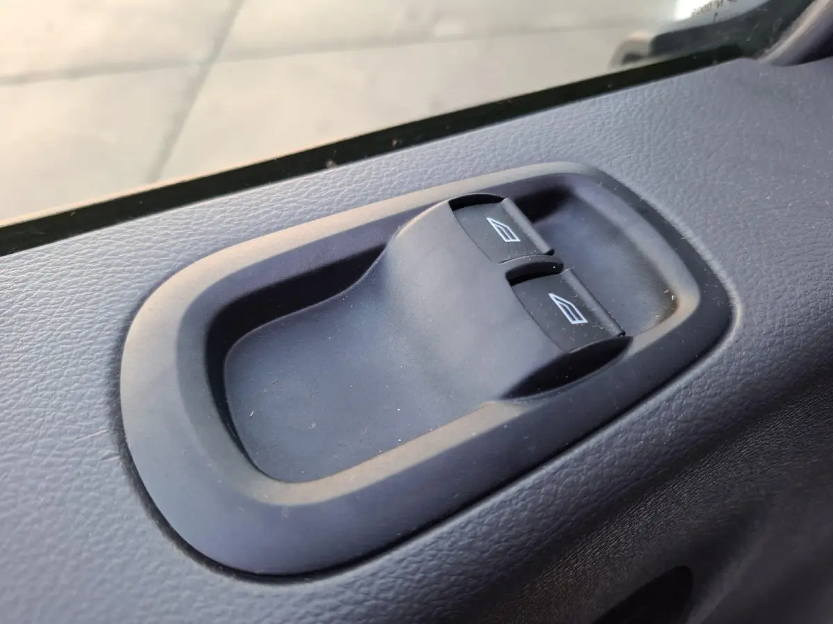 350 2.0 TDCI L4H3 Trend RWD AIRCO / CRUISE CONTROLE / NAVI / AUTOMAAT