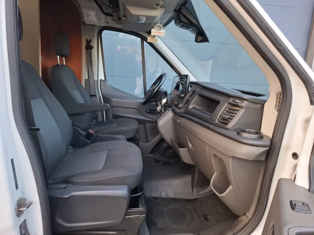 350 2.0 TDCI L4H3 Trend RWD AIRCO / CRUISE CONTROLE / NAVI / AUTOMAAT