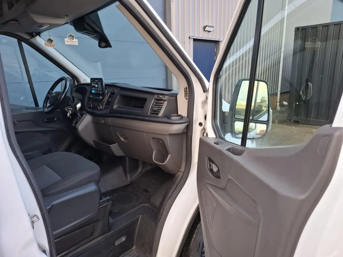 350 2.0 TDCI L4H3 Trend RWD AIRCO / CRUISE CONTROLE / NAVI / AUTOMAAT