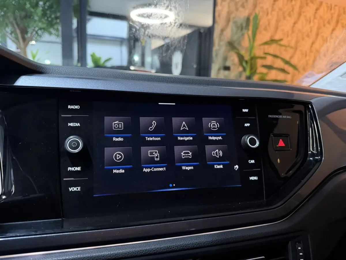 1.0 TSI Style DSG Garantie|IQLight|Sportvelgen|Leder|Virtual|ACC|Lane|Carplay Navi|Rijklaar