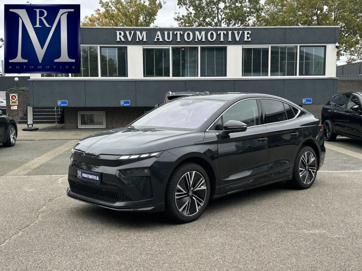 85 Loft | SOH 98% | WARMTEPOMP | MATRIX LED | ELEKTRISCHE TREKHAAK | APPLE CARPLAY/ANDROID AUTO | MEMORY SEAT | MASSAGE STOEL | STOEL + STUURVERWARMING | FABRIEKS GARANTIE TM 10-2027 |