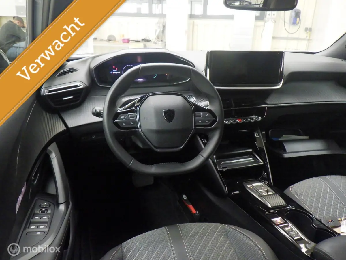 145 PK HYBRID NL AUTO RIJKLAAR PRIJS