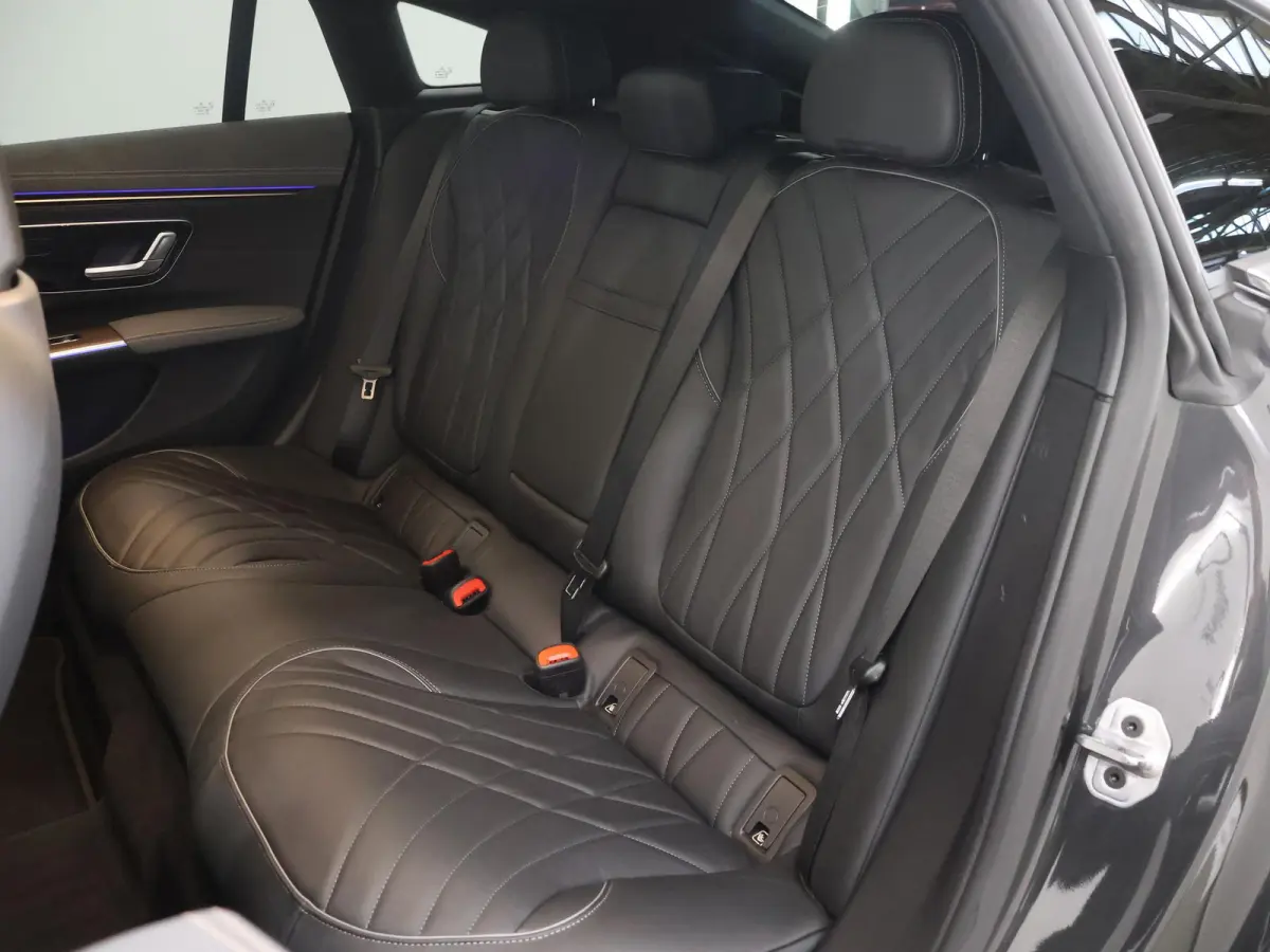 580 4MATIC AMG Line 108 kWh | Luchtvering | Achterasbesturing | Head Up | 360 graden camera | Stoelventilatie | Memory |