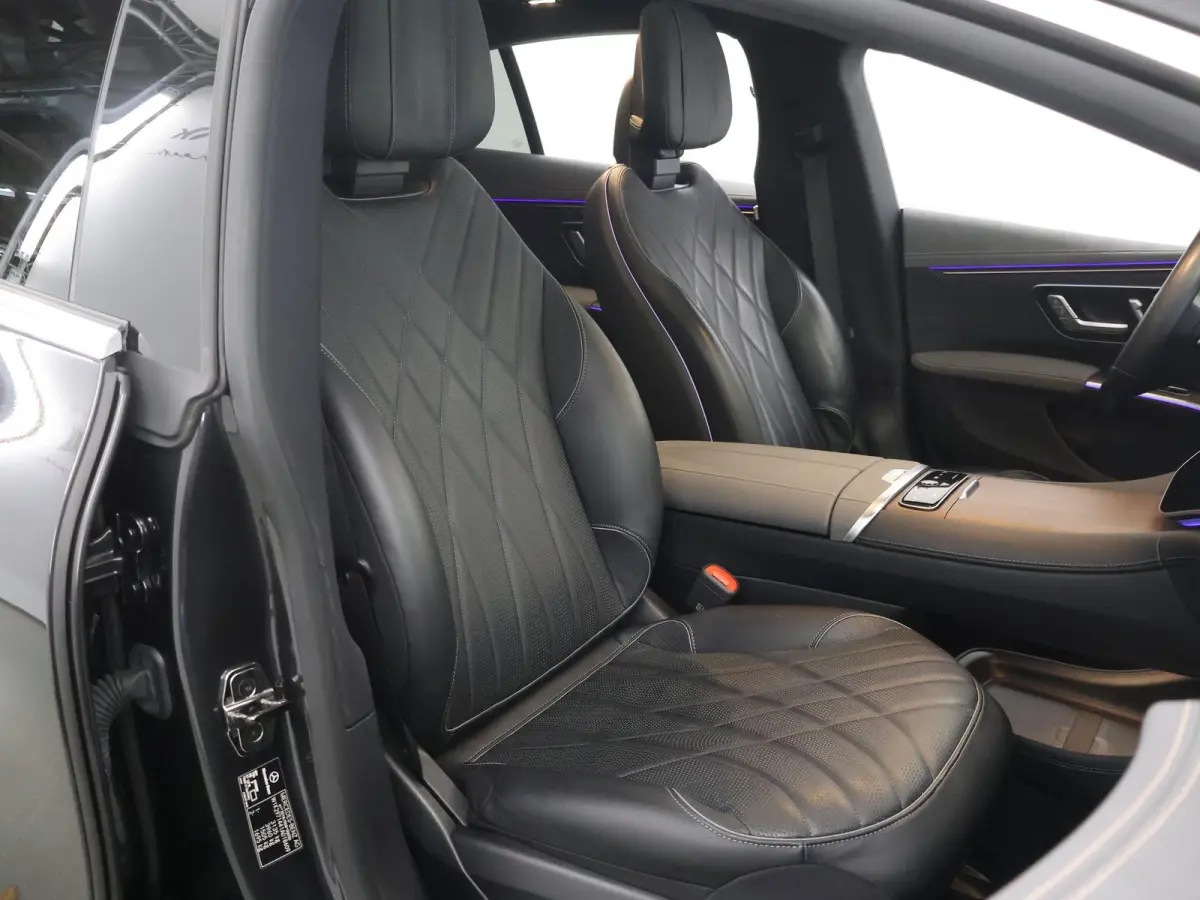 580 4MATIC AMG Line 108 kWh | Luchtvering | Achterasbesturing | Head Up | 360 graden camera | Stoelventilatie | Memory |
