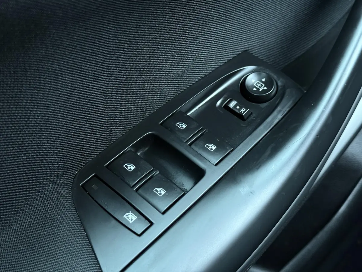 1.2 Business Edition Navi|Clima|Cruise|PDC V+A|Carplay|N.A.P|APK tot 02-2027