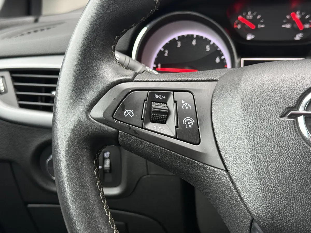 1.2 Business Edition Navi|Clima|Cruise|PDC V+A|Carplay|N.A.P|APK tot 02-2027