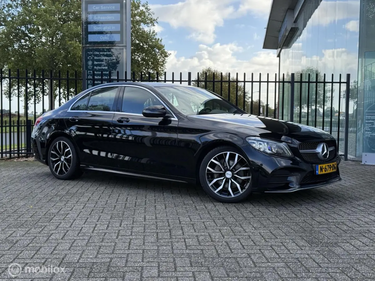 200 Launch Edition Business Line AMG Pano