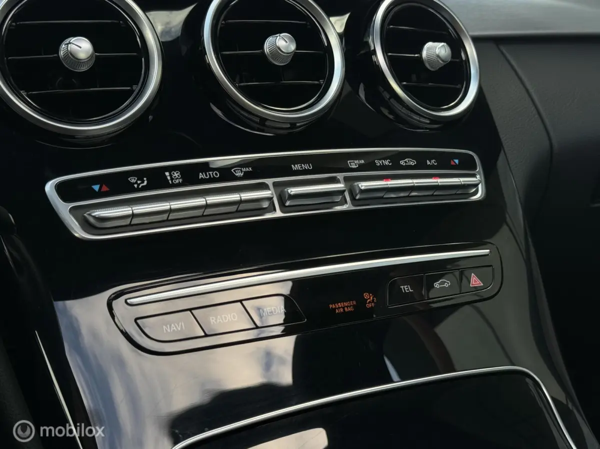 200 Launch Edition Business Line AMG Pano