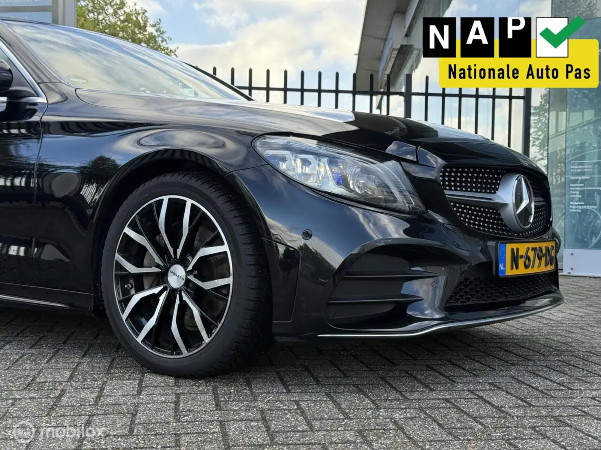 200 Launch Edition Business Line AMG Pano