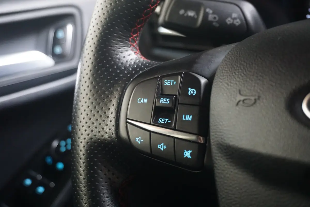 1.0 EcoBoost ST Line Business | Apple Carplay/Android Auto|telefoonintegratie premium | Cruise control | Navigatiesysteem full map