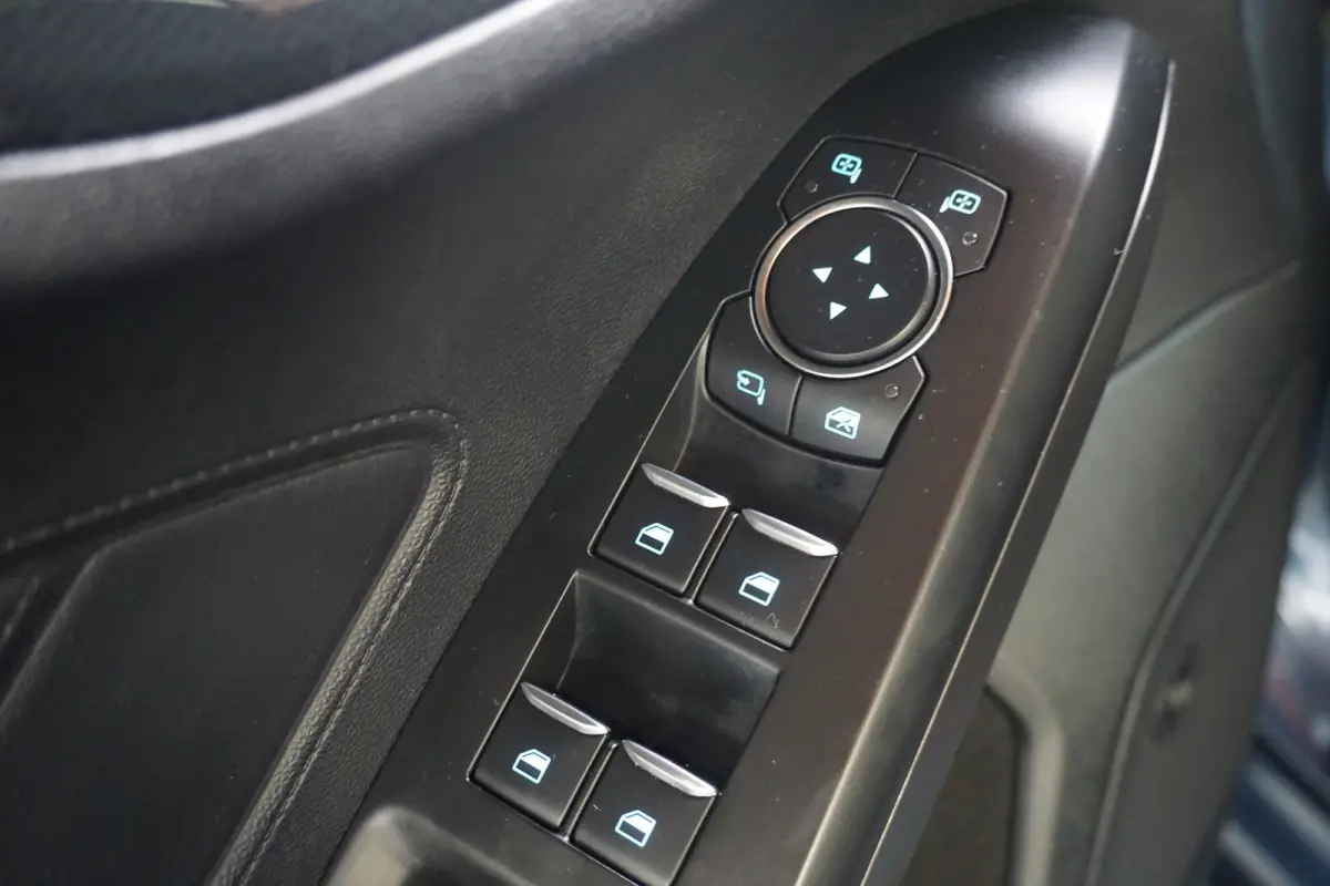 1.0 EcoBoost ST Line Business | Apple Carplay/Android Auto|telefoonintegratie premium | Cruise control | Navigatiesysteem full map