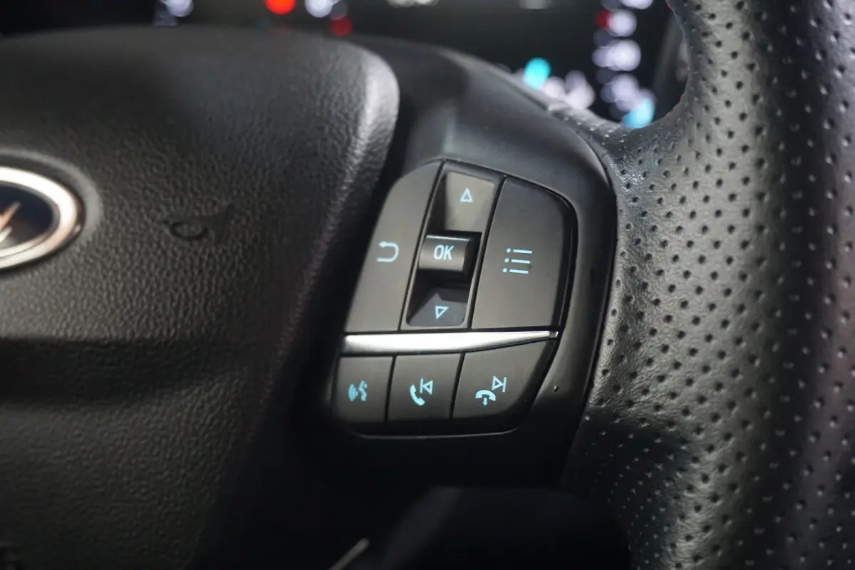 1.0 EcoBoost ST Line Business | Apple Carplay/Android Auto|telefoonintegratie premium | Cruise control | Navigatiesysteem full map