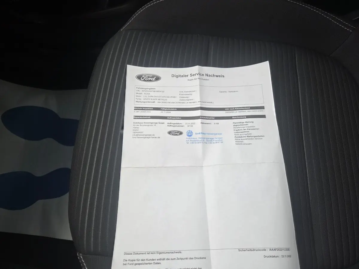 2.5 PHEV Titanium Navigatie/ Parkeersensoren V + A/ Stoelverwarming/ Rijklaarpijs!