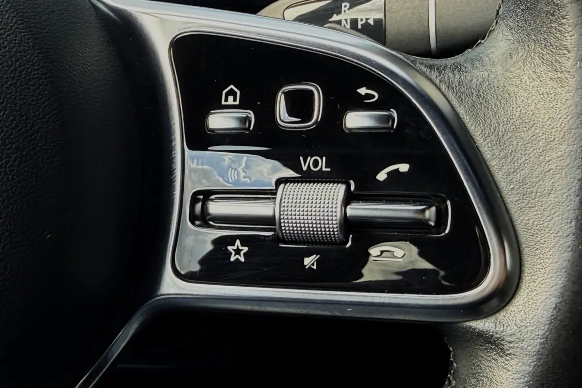 400 4MATIC Edition 1886 80 kWh BURMESTER SFEER SUNROOF TREKHAAK VOL!