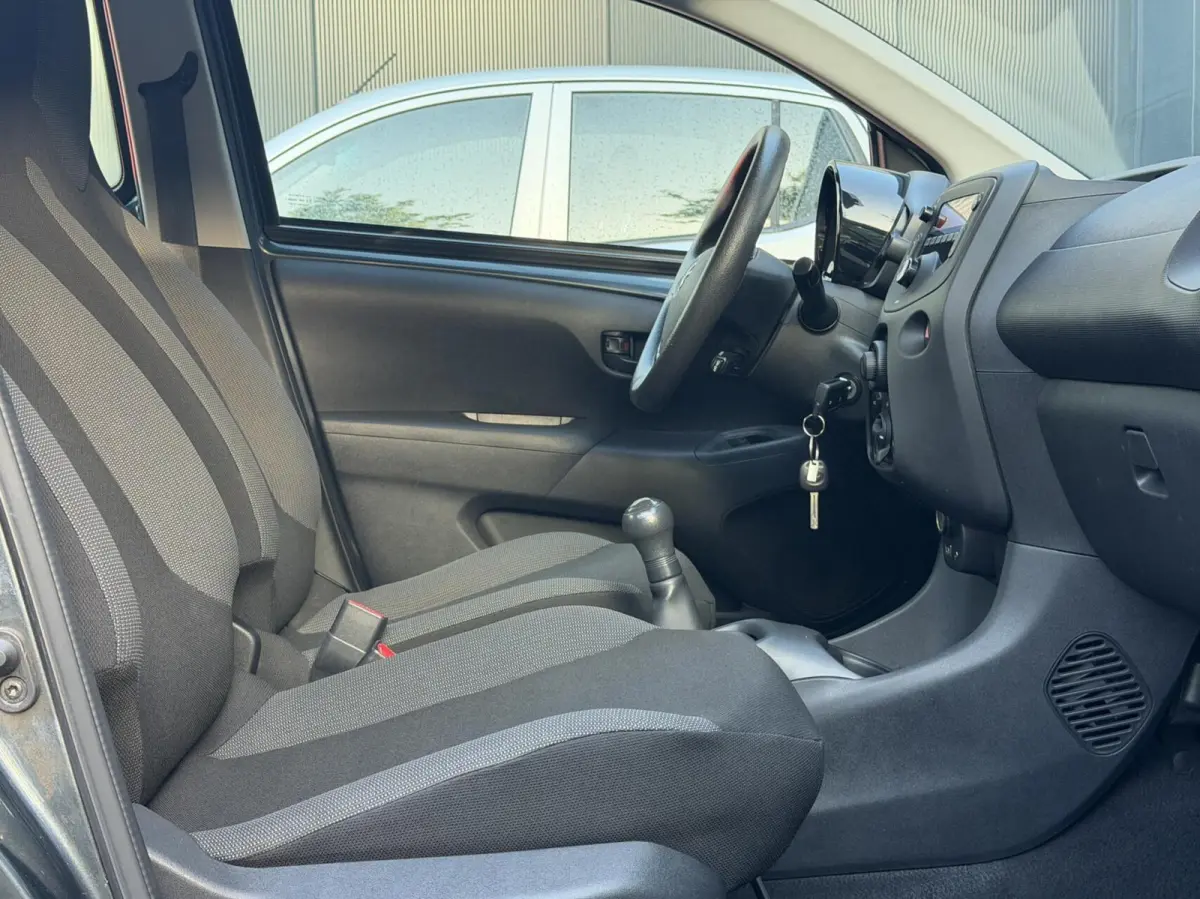 1.0 VVT-i x-fun | Airco | Cruise | Zuinig