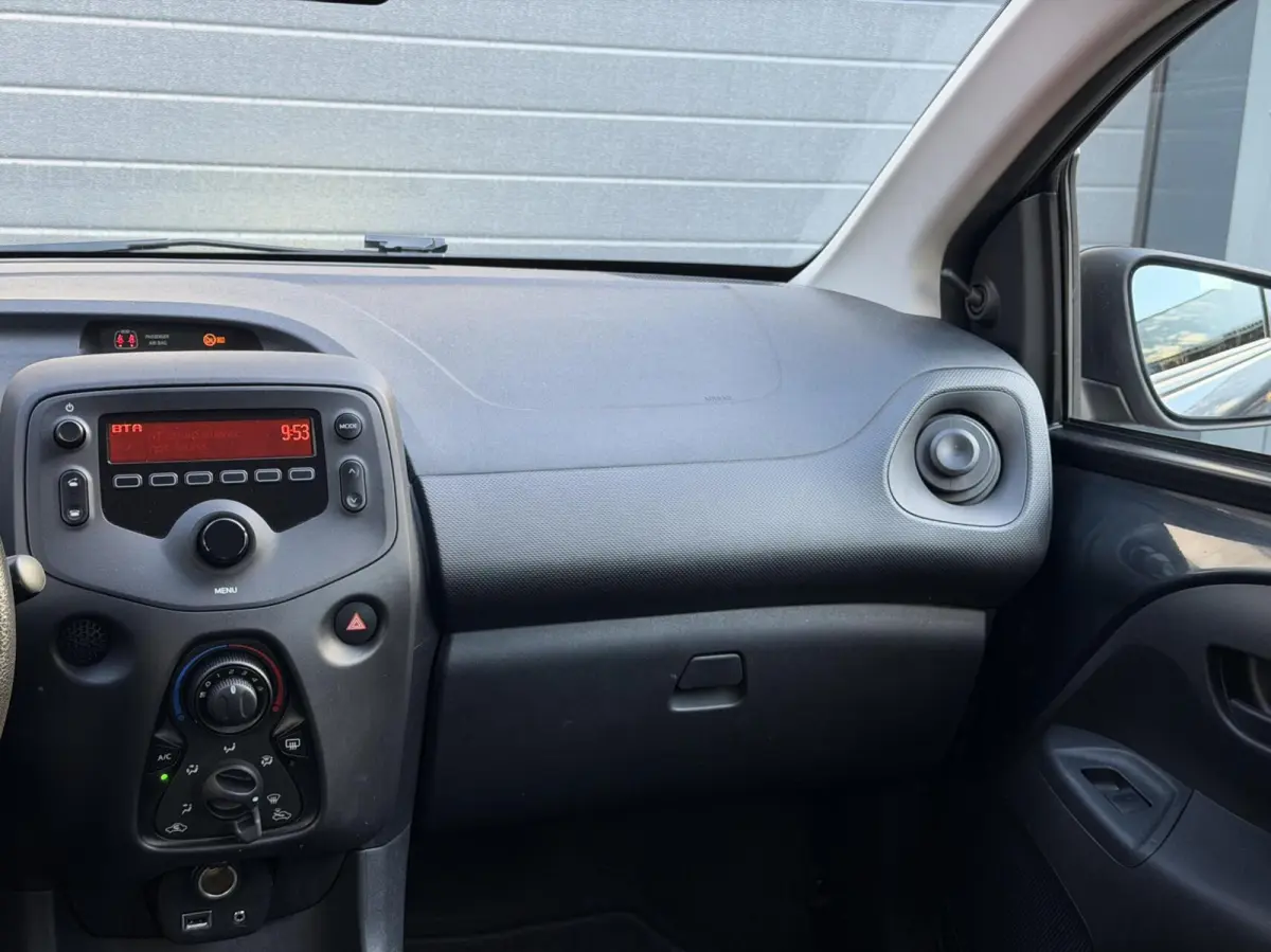 1.0 VVT-i x-fun | Airco | Cruise | Zuinig
