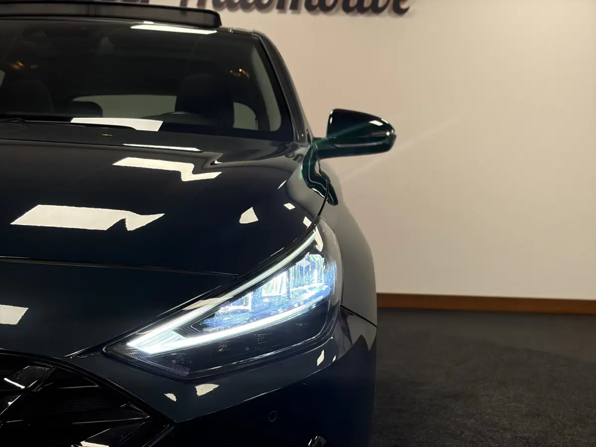 1.0 T-GDi MHEV Comfort*Automaat*Pano*Cruise-Control*PDC*Apple-Carplay*