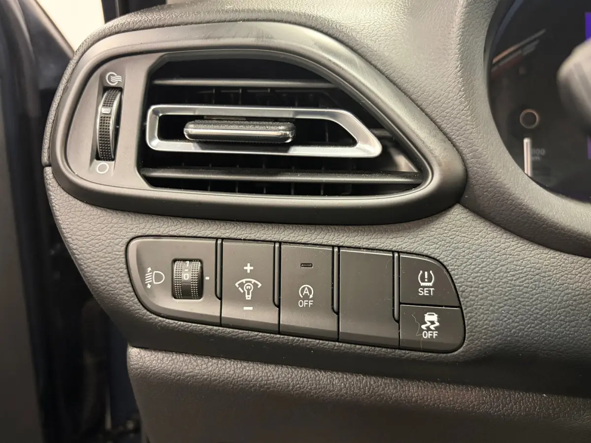 1.0 T-GDi MHEV Comfort*Automaat*Pano*Cruise-Control*PDC*Apple-Carplay*