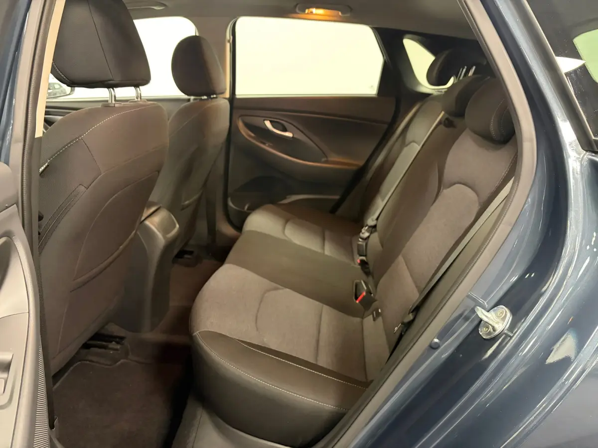 1.0 T-GDi MHEV Comfort*Automaat*Pano*Cruise-Control*PDC*Apple-Carplay*