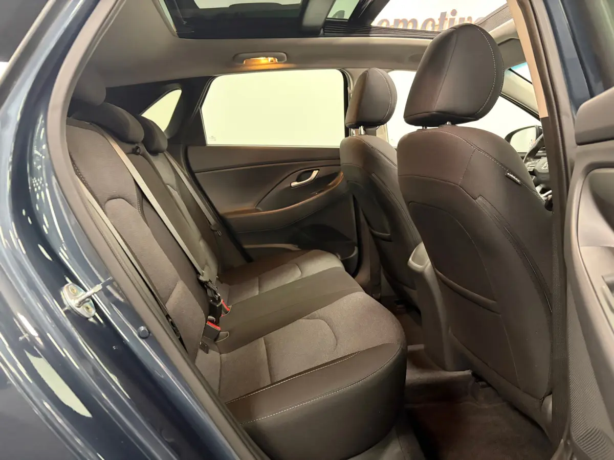 1.0 T-GDi MHEV Comfort*Automaat*Pano*Cruise-Control*PDC*Apple-Carplay*