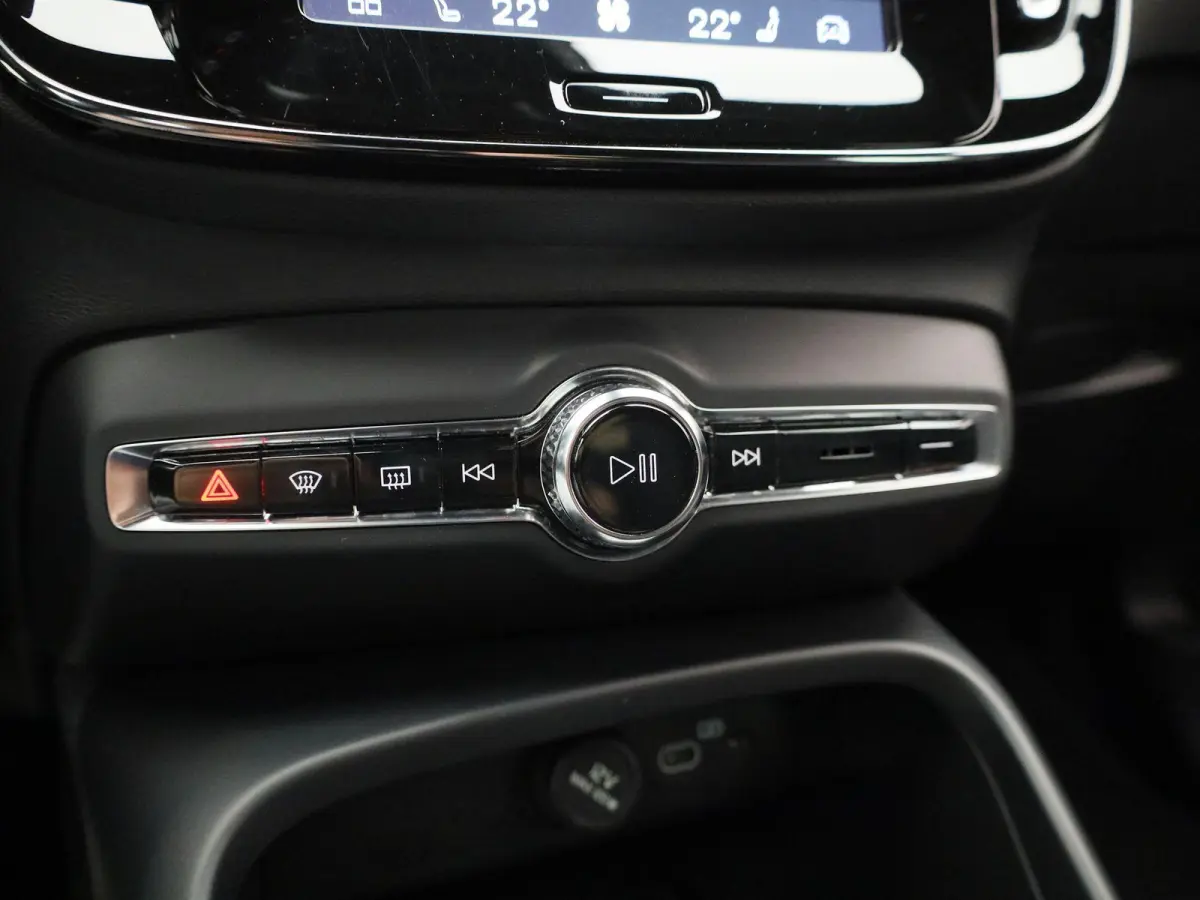 Core LED-KOPLAMPEN | NAVIGATIE | CARPLAY | ANDROID AUTO | ACHTERUITRIJCAMERA | GOOGLE NAVIGATIE