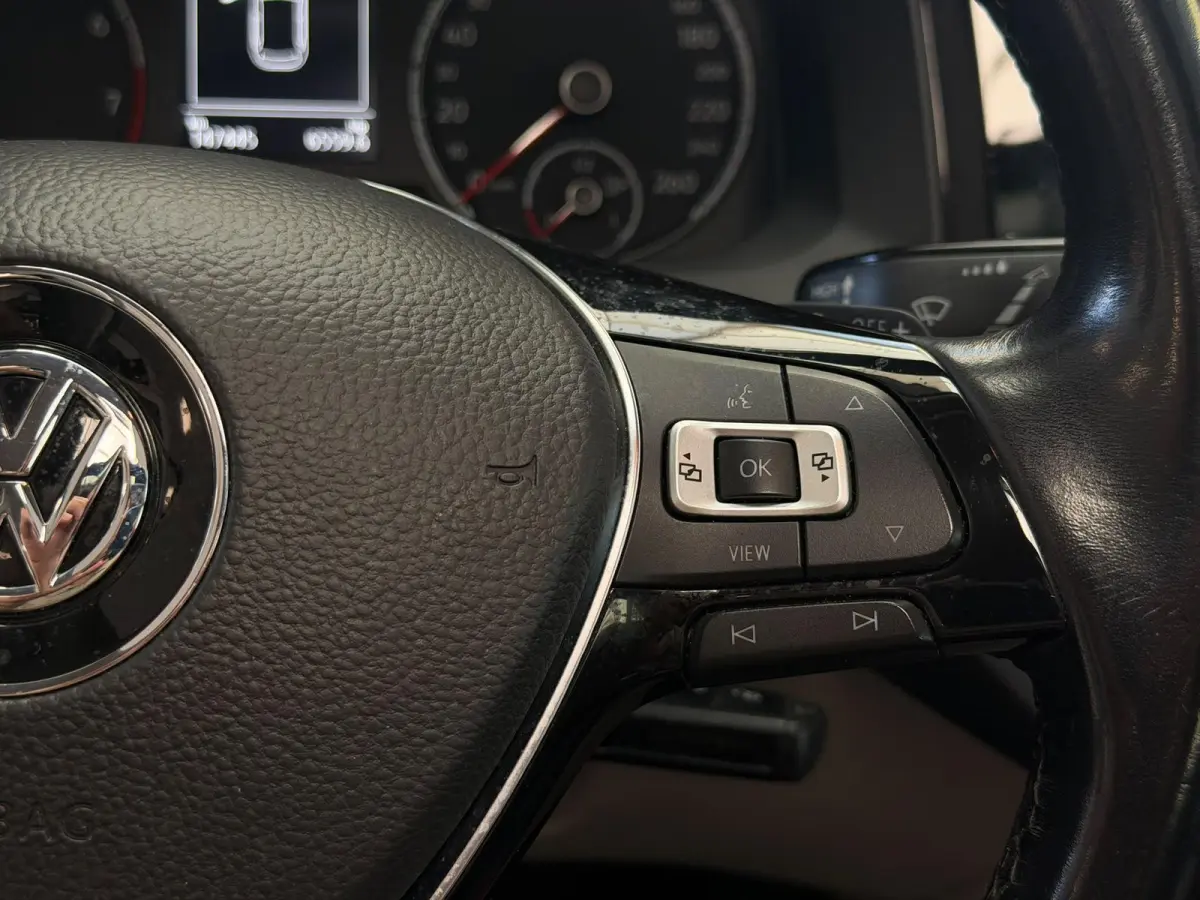 1.0 TSI Beats / panorama dak / CarPlay / navi /
