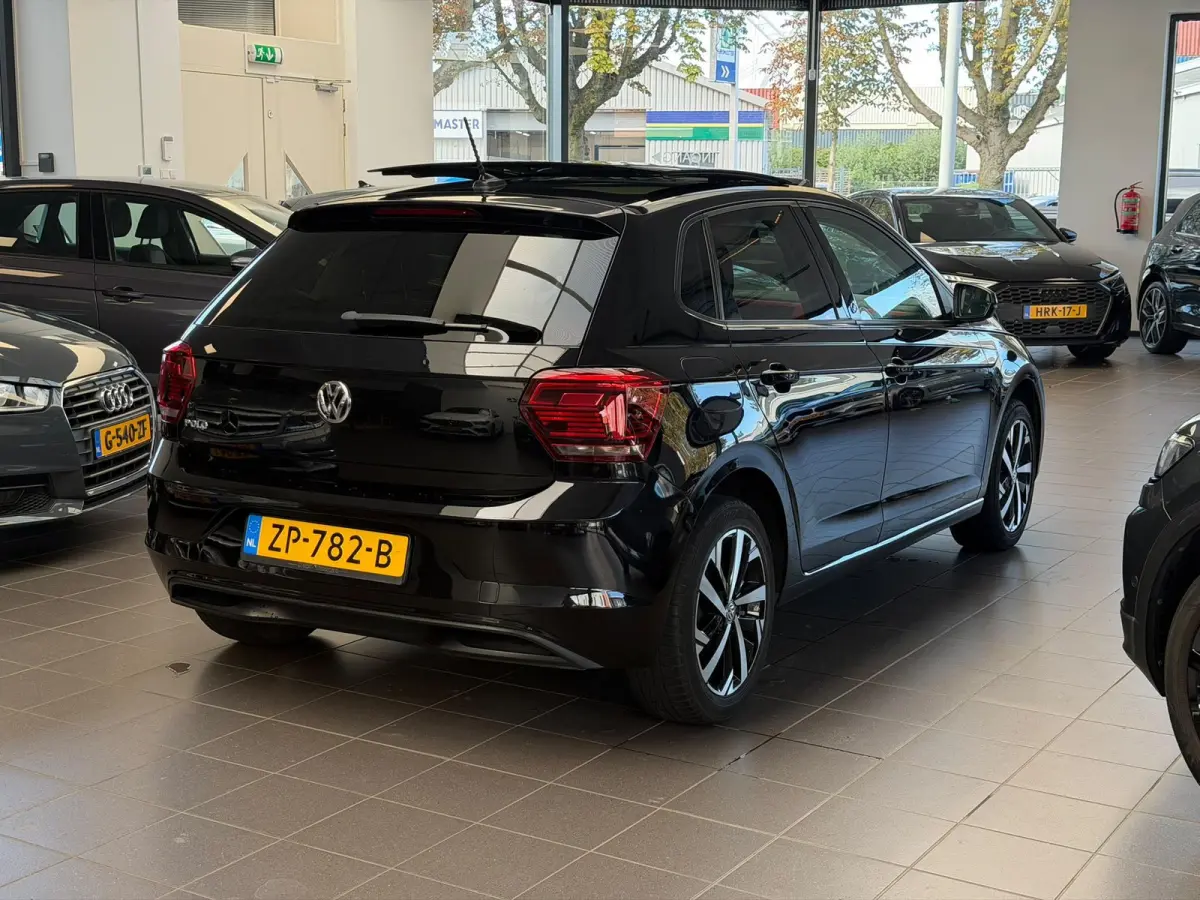 1.0 TSI Beats / panorama dak / CarPlay / navi /