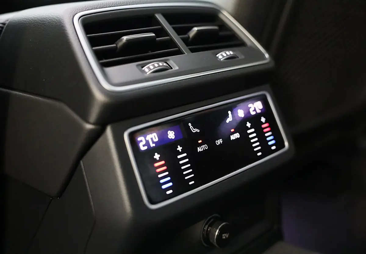 55 TFSI e Quattro RS6 Look / Head Up / B & O / Elek Stoelen / Memory / Acc / F1 / Lane Assist / Open Pano / 22 Inch